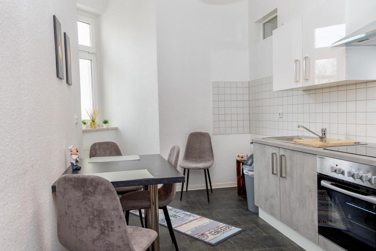 Zentral in the CITY MODERN Netflix Küche WLAN bis 4 Pers Magdeburg Exterior foto